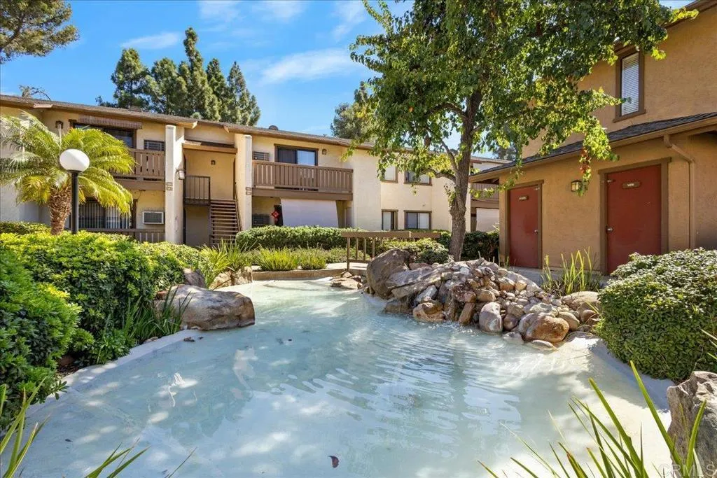 https://cdn.realtyfeed.com/cdn/127/307061514/30f43596c28a8100313c50b7ae23c088.webp