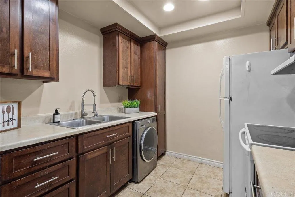 https://cdn.realtyfeed.com/cdn/127/307061514/842c426d6b212b17cffaea05e8411466.webp