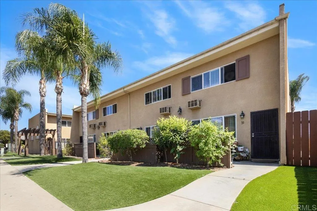 https://cdn.realtyfeed.com/cdn/127/307061521/1d1f07c96f270fadbc10e7716b38b2d1.webp