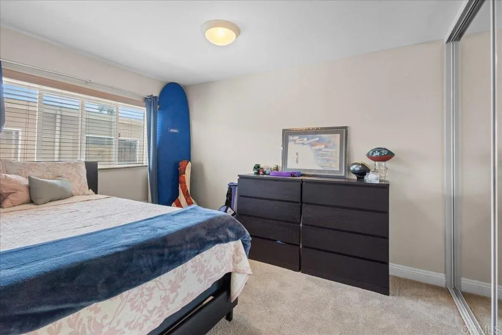 https://cdn.realtyfeed.com/cdn/127/307061521/77fcee06bb909383c87161865941b611.webp