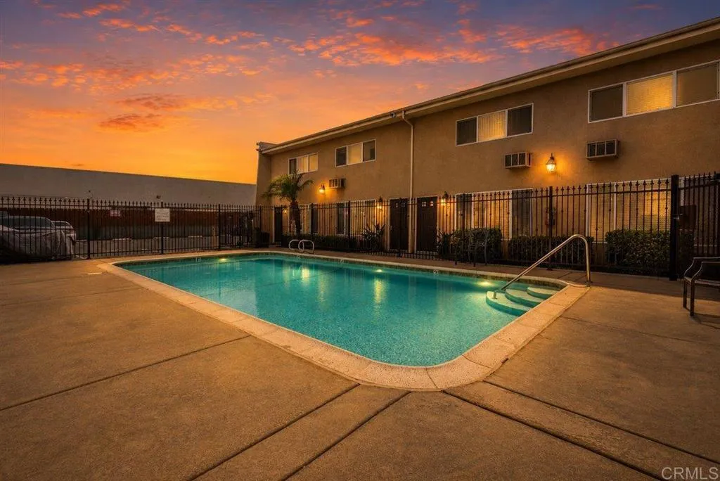 https://cdn.realtyfeed.com/cdn/127/307061521/bcb63b2b065a691f27281f24f1fb88ec.webp