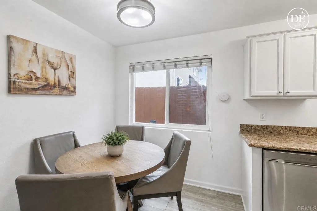 https://cdn.realtyfeed.com/cdn/127/307061552/0ed703667f04260e006c9679f87cc271.webp