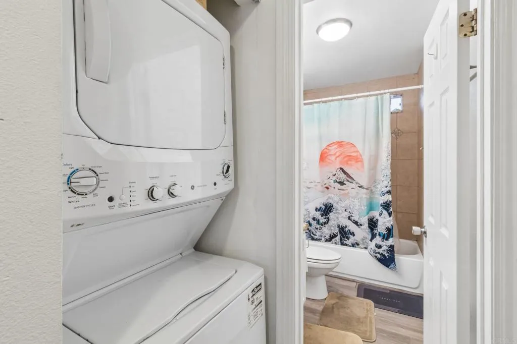 https://cdn.realtyfeed.com/cdn/127/307061552/fb0dd56b6e7b240098f7071052fad67d.webp
