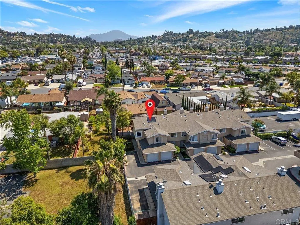https://cdn.realtyfeed.com/cdn/127/307061554/b5d5b973eaee31f56452570a004093f6.webp