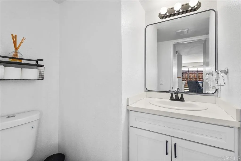https://cdn.realtyfeed.com/cdn/127/307061554/e5fd2fbb86b8d5bd7b2b9c778c23d137.webp
