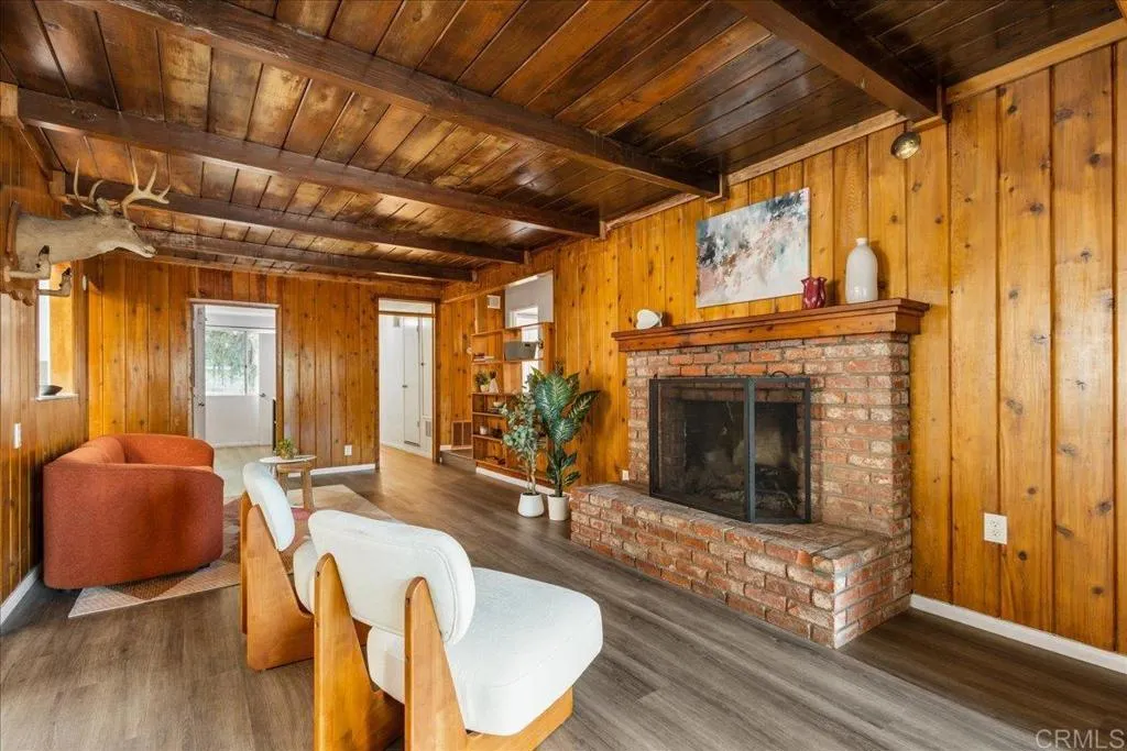 https://cdn.realtyfeed.com/cdn/127/307061581/4ea6c1b6b76a76b083a45b4e18550357.webp