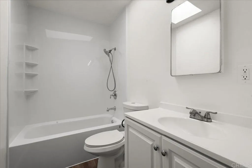 https://cdn.realtyfeed.com/cdn/127/307061581/e458f9644cb055cc2432ff5e2cd3861f.webp