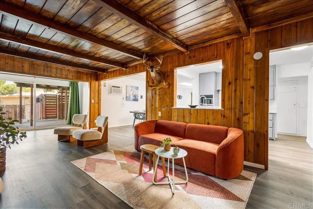 https://cdn.realtyfeed.com/cdn/127/307061581/f2edb6f142b411d8b14ecd7f2850afbf.webp