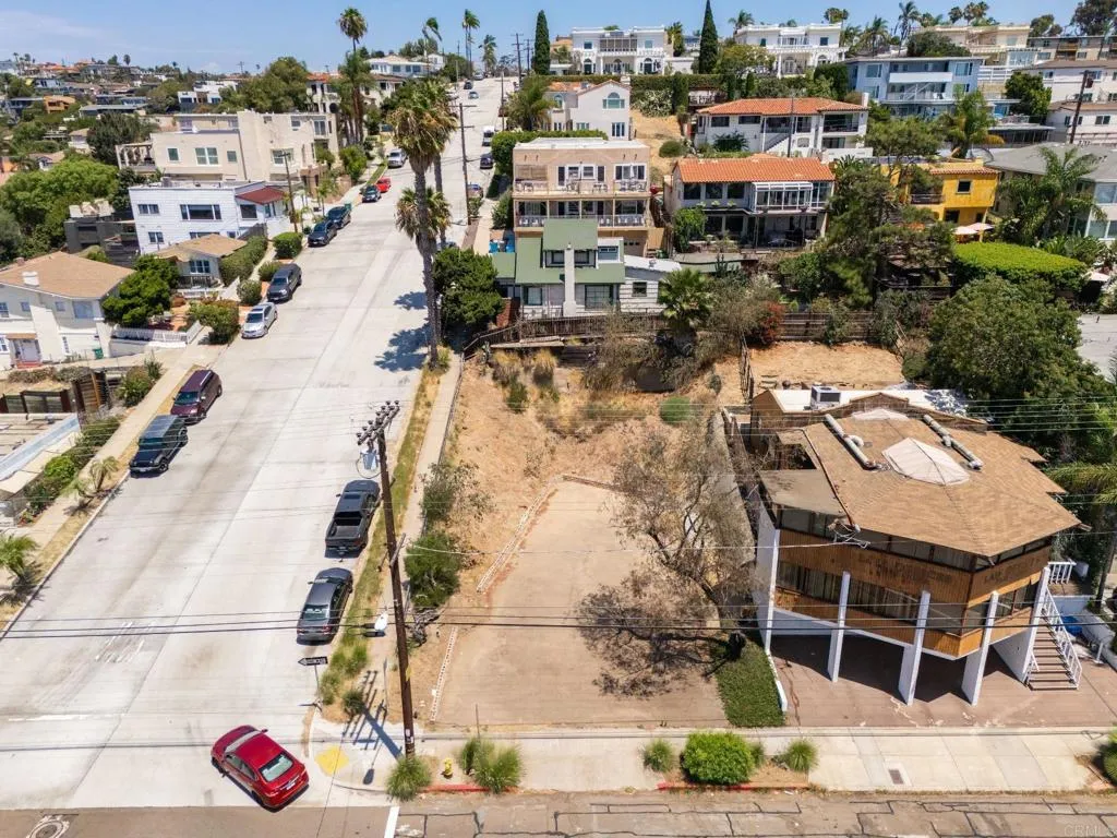 3055 India, San Diego, CA 92103 - Photo 3 of 16, San Diego, CA