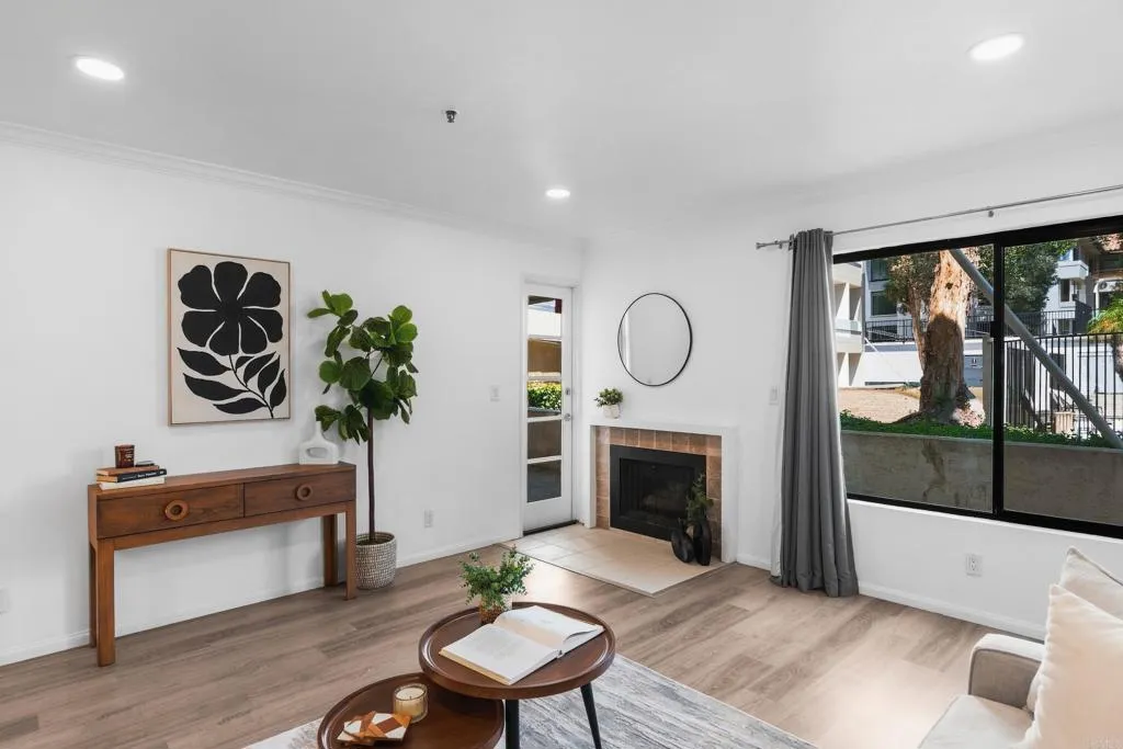 https://cdn.realtyfeed.com/cdn/127/307061611/37522b3847fd9e6ee85714c33cbaf01a.webp