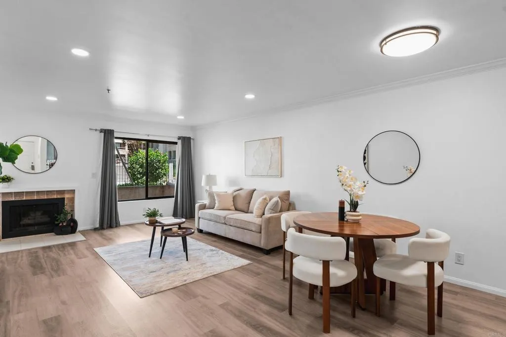 https://cdn.realtyfeed.com/cdn/127/307061611/9f705dff83e1c9119a5dd9f3b668a645.webp