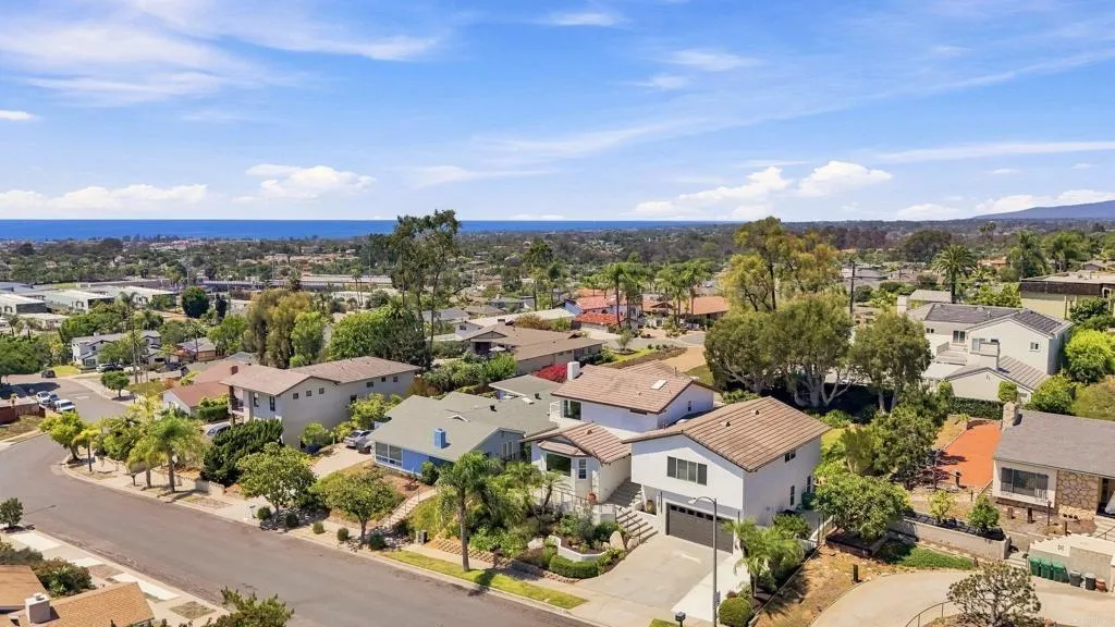 https://cdn.realtyfeed.com/cdn/127/307061619/137dde6121aaa1065526e0c5316ea167.webp