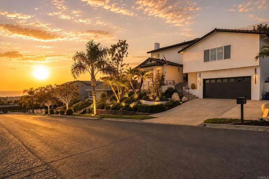 2140 Janis Way, Carlsbad, CA 92008 - Main photo, Carlsbad, CA