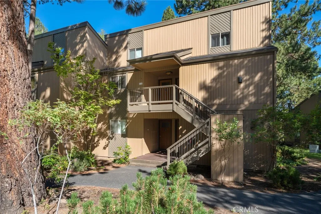 19717 Sw Mt Bachelor Drive Unit 231, Outside Area (Outside Ca), CA 97702 - Photo 2 of 44, Outside Area (outside Ca), CA