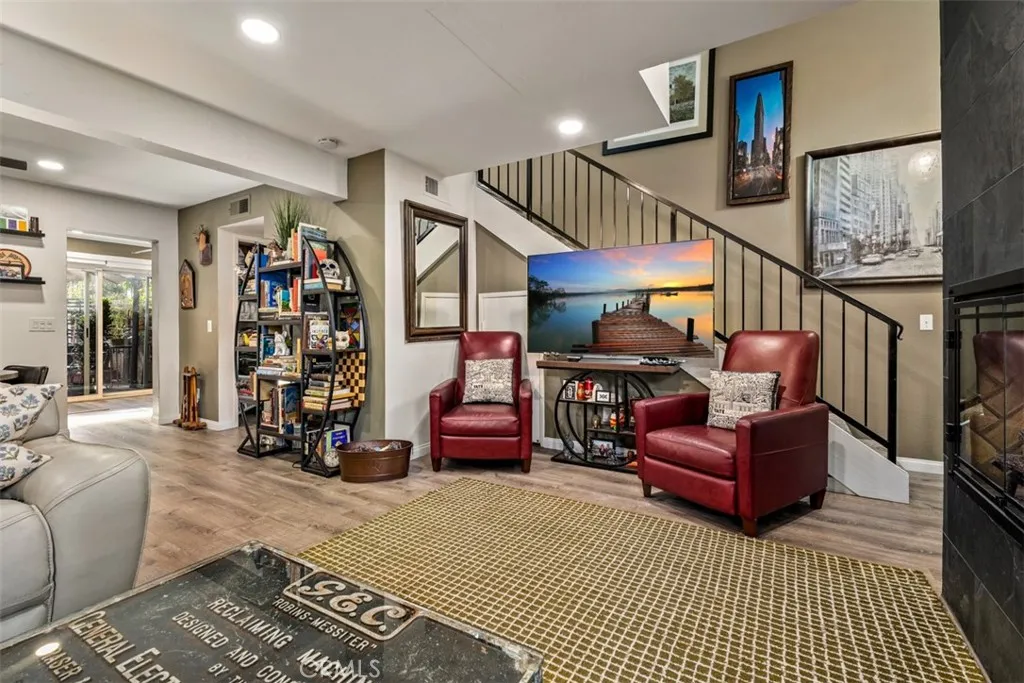 https://cdn.realtyfeed.com/cdn/127/307061638/53feee6d2abde799b7fc58e58883db21.webp