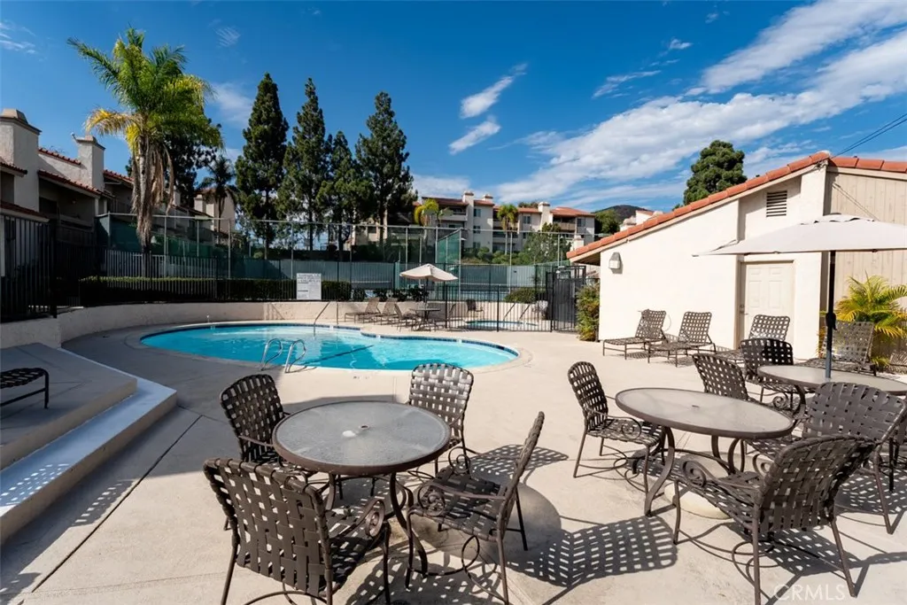 https://cdn.realtyfeed.com/cdn/127/307061638/c96731b9024e37cd80b10f92f414368b.webp
