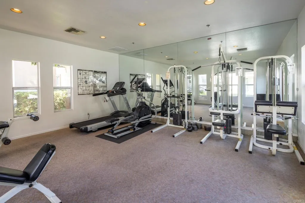 https://cdn.realtyfeed.com/cdn/127/307061657/c6022d2c7f9b85785ce03f16f9de9a8d.webp