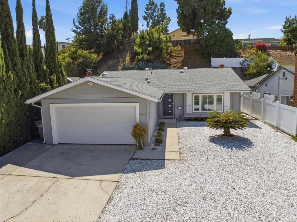 https://cdn.realtyfeed.com/cdn/127/307061661/13b6f3aefb9bddd204182a2647835d61.webp