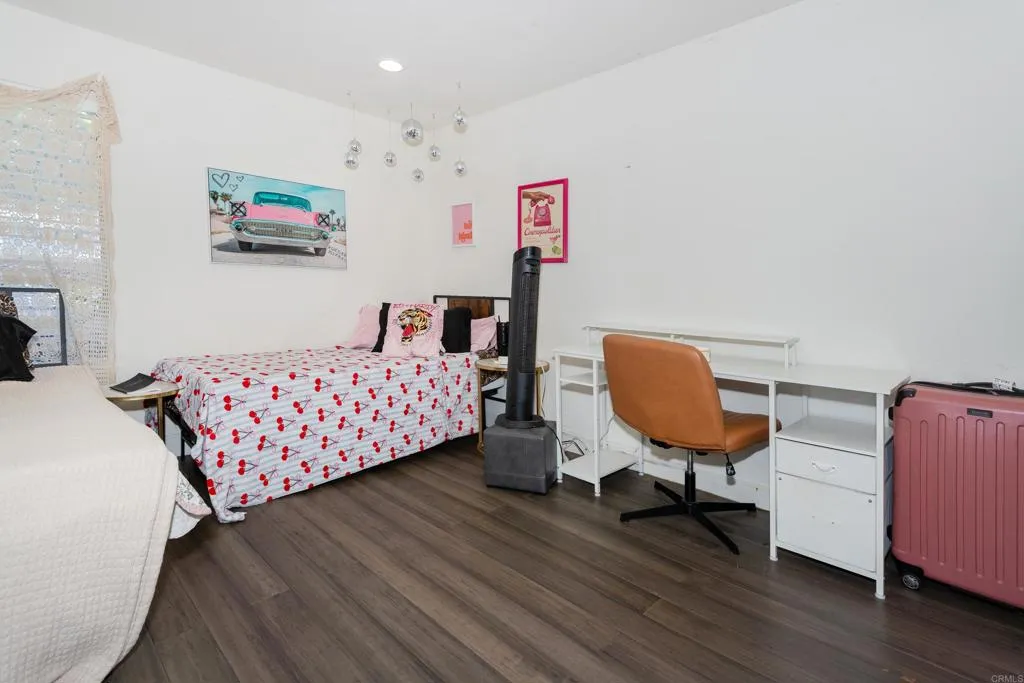 https://cdn.realtyfeed.com/cdn/127/307061663/5ffdce477812a4017184aeb869fa9ce4.webp