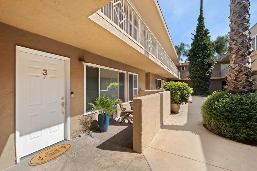 5510 Adelaide Avenue Unit 3, San Diego, CA 92115 - Photo 5 of 26, San Diego, CA