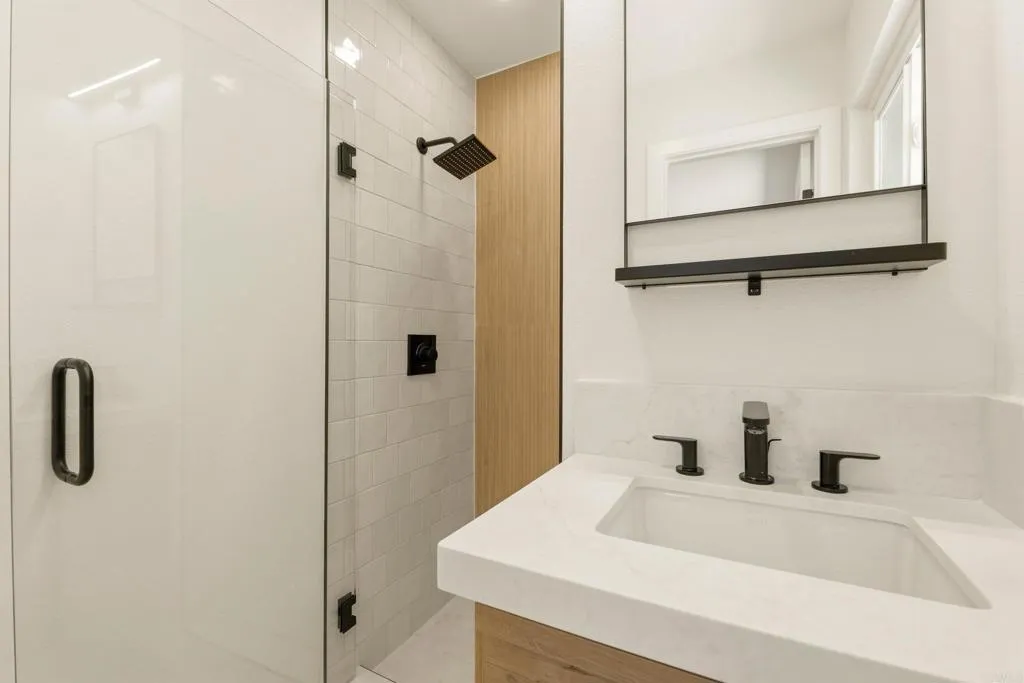 https://cdn.realtyfeed.com/cdn/127/307061740/0600d821f7e44fcebd869c846f7a2bea.webp
