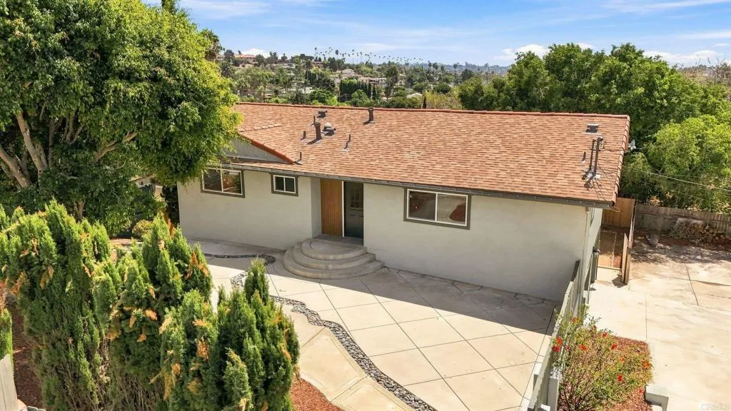 https://cdn.realtyfeed.com/cdn/127/307061740/1adadee47fbb78243260238d00664f97.webp