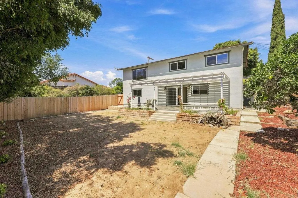 https://cdn.realtyfeed.com/cdn/127/307061740/1de74607279caa0542ba1a9960ecdfb4.webp