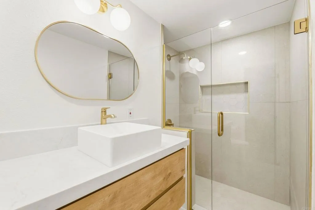 https://cdn.realtyfeed.com/cdn/127/307061740/251f4de36dd0404a7c2ed94dfaeedbc6.webp