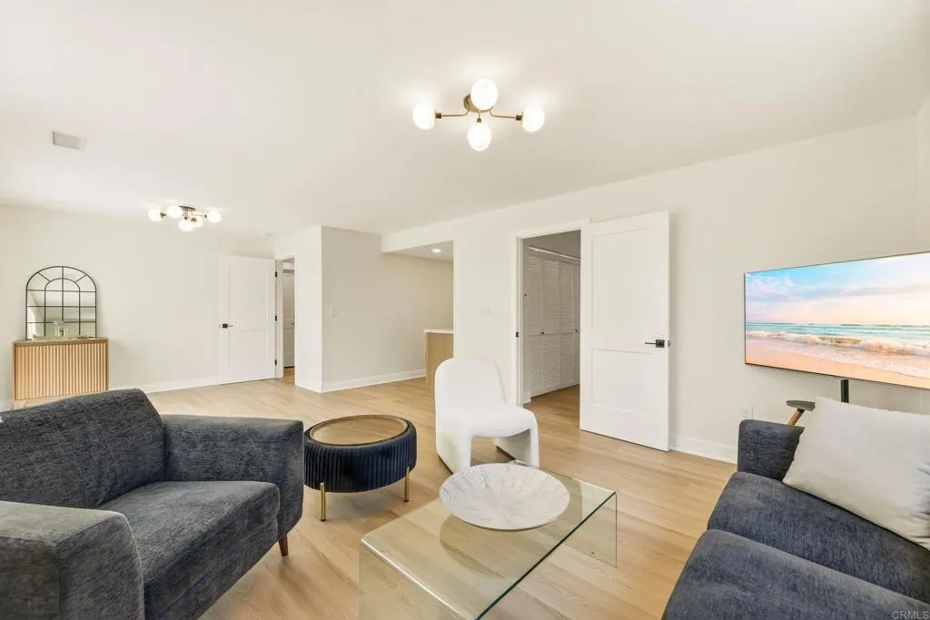 https://cdn.realtyfeed.com/cdn/127/307061740/a2612df124eba6d378b2b60dfe40eda6.webp