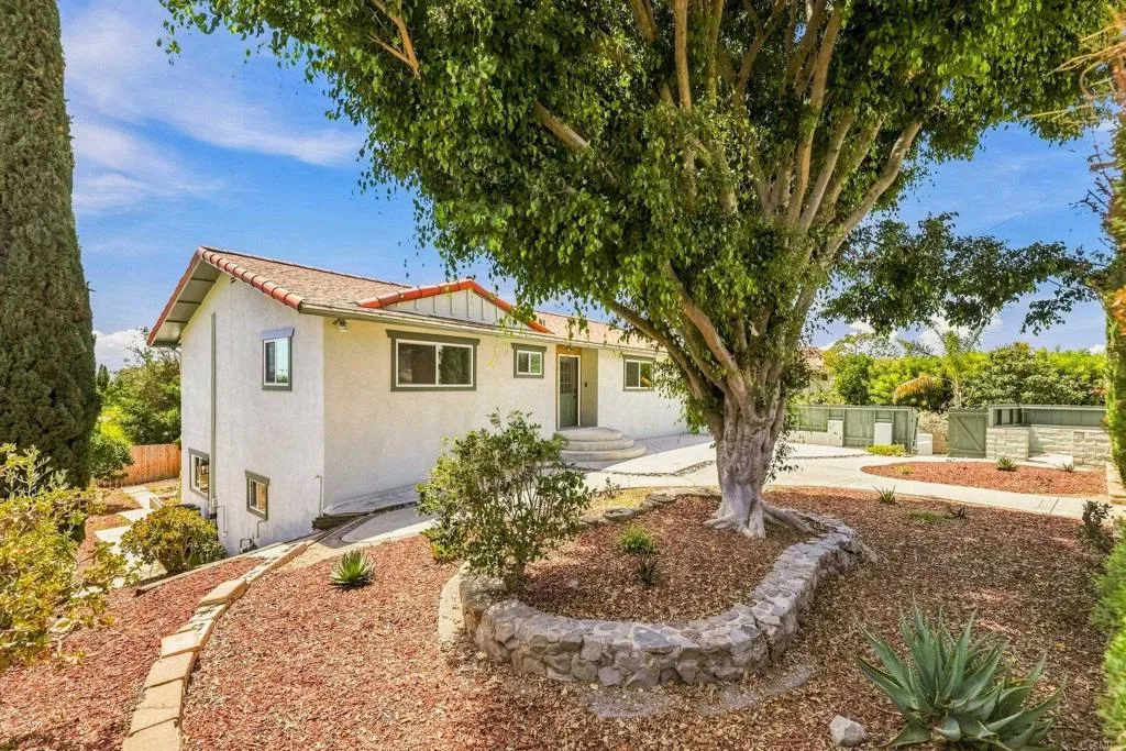 https://cdn.realtyfeed.com/cdn/127/307061740/f09e79591d2675ce5b5cb76a4c0c91b8.webp