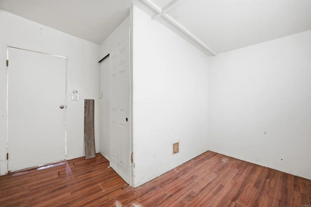 https://cdn.realtyfeed.com/cdn/127/307061819/087c87bec8f90f07db5da2146cffdc63.webp