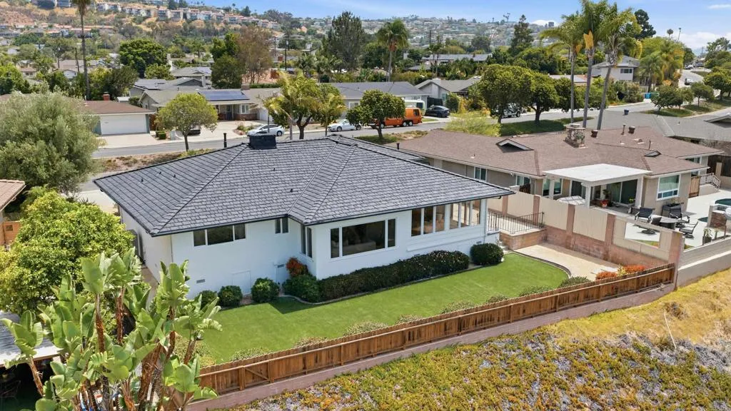 https://cdn.realtyfeed.com/cdn/127/307061847/13f79f8f04a4ef9f3b8b1674fb23bb69.webp