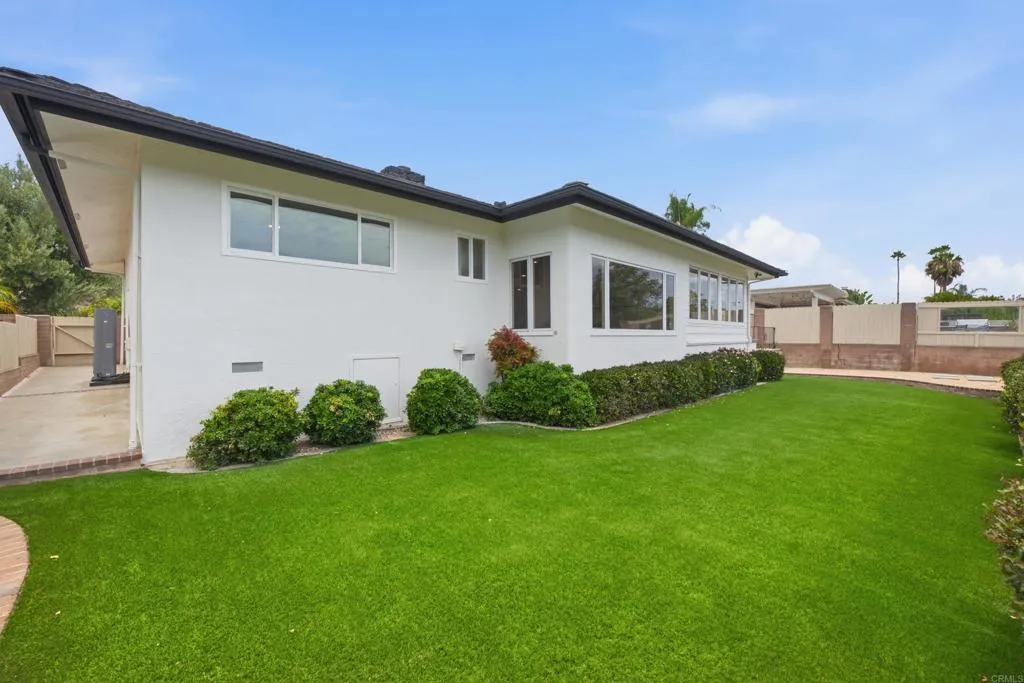https://cdn.realtyfeed.com/cdn/127/307061847/57f0de830948bfd9bb1256f4a5be1a33.webp