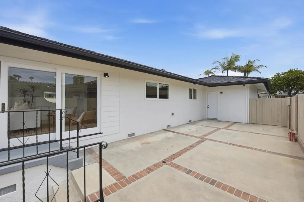 https://cdn.realtyfeed.com/cdn/127/307061847/a52ab5878eddda33826bde459a5e5946.webp
