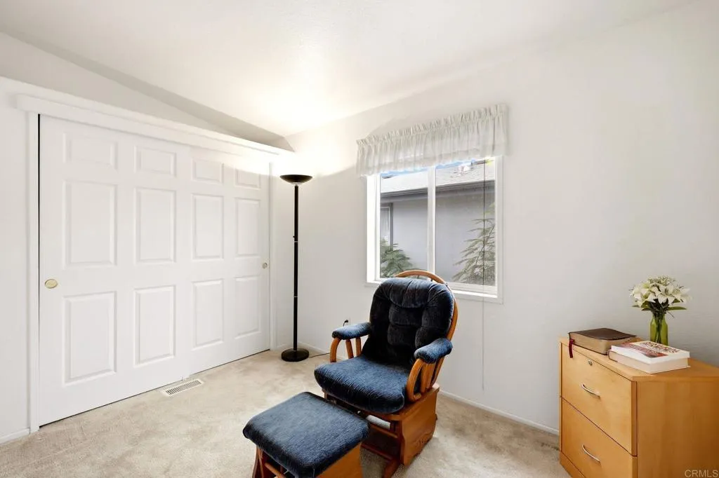 https://cdn.realtyfeed.com/cdn/127/307061864/0d8152c33a05c3c5745efd6513a01190.webp