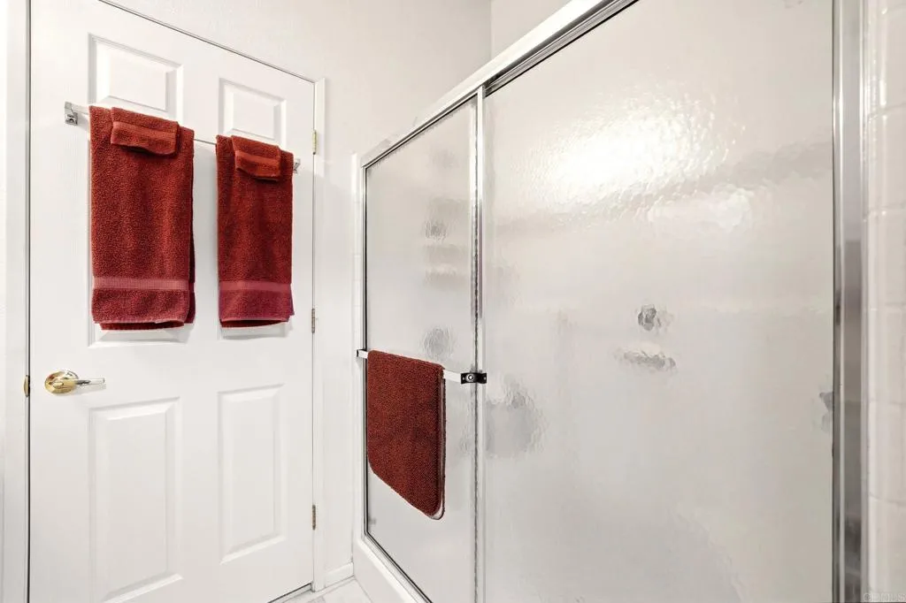https://cdn.realtyfeed.com/cdn/127/307061864/9dfe69762236fe0a7386ade57da062fb.webp