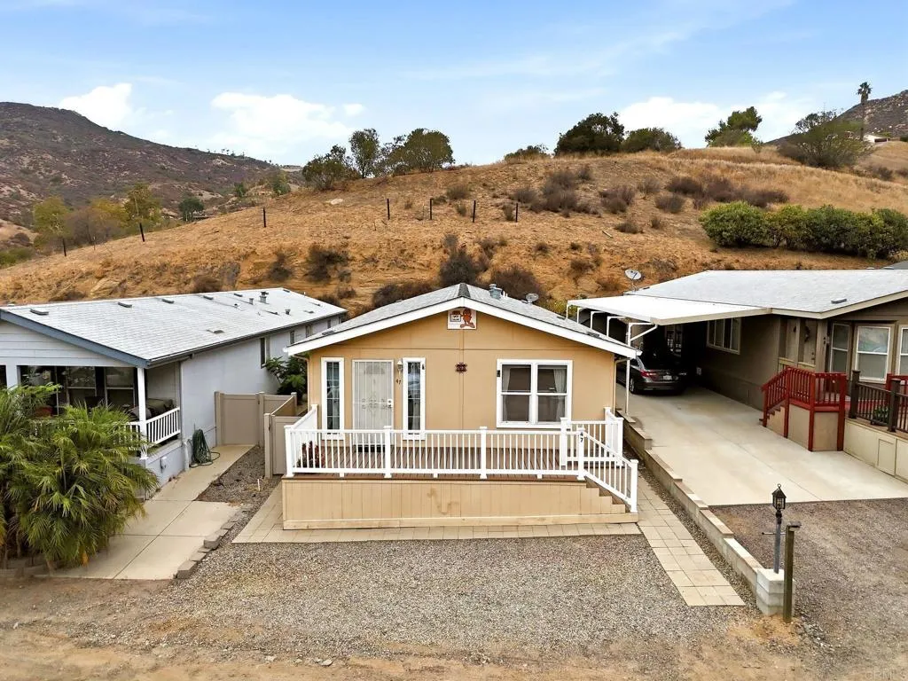 https://cdn.realtyfeed.com/cdn/127/307061864/abf66ab871afc5aa28658a3f5aa9245d.webp