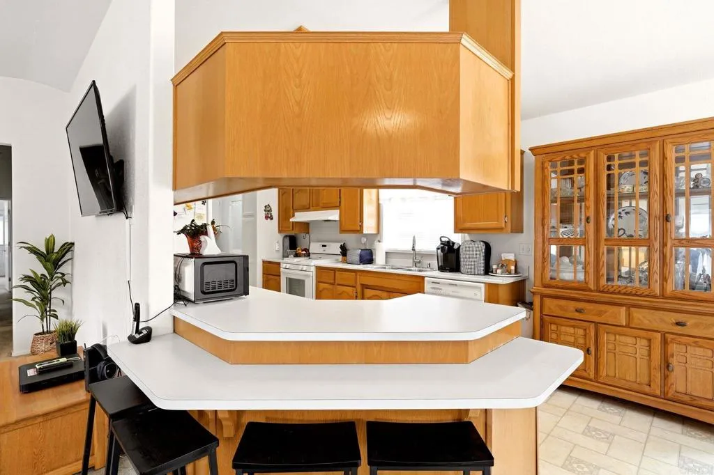 https://cdn.realtyfeed.com/cdn/127/307061864/bf73d9d108203d1d109661ae3157eebe.webp