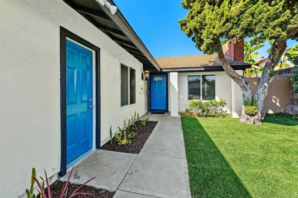 3021 Sabina Drive, San Diego, CA 92139 - Photo 3 of 37, San Diego, CA