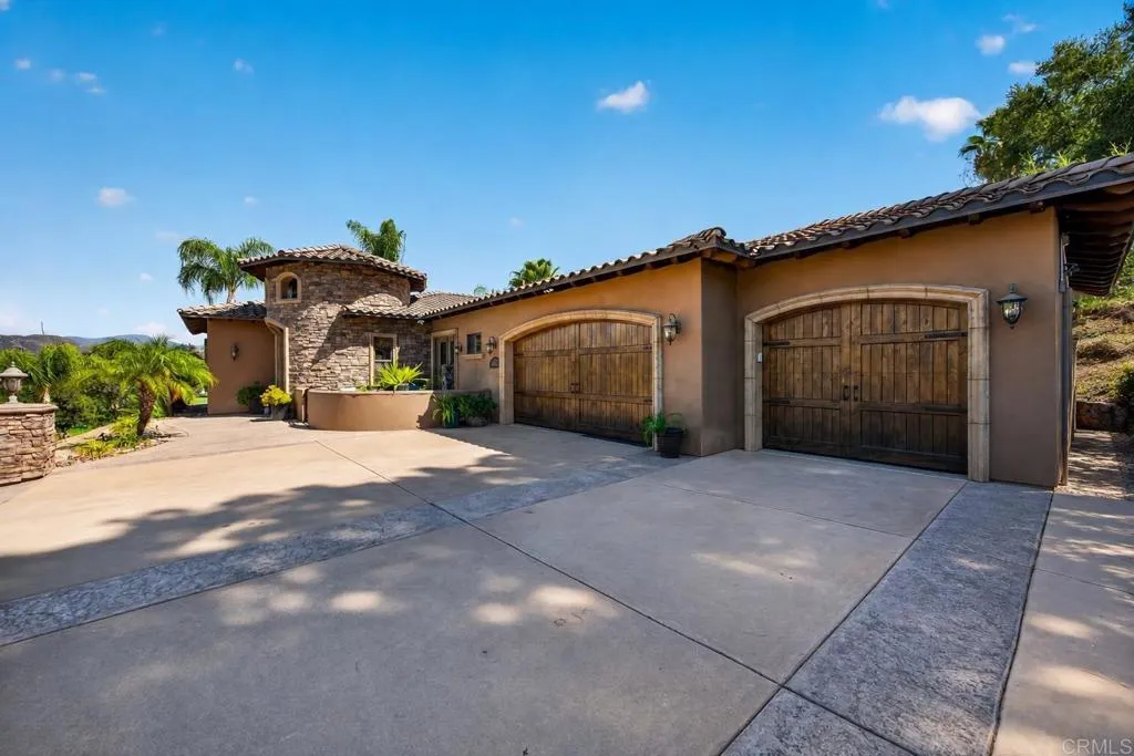 15512 Calistoga Dr, Ramona, CA 92065 - Photo 4 of 39, Ramona, CA