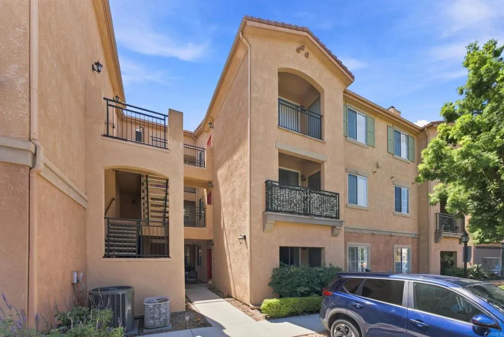 3845 Elijah Ct Unit 613, San Diego, CA 92130 - Main photo, San Diego, CA