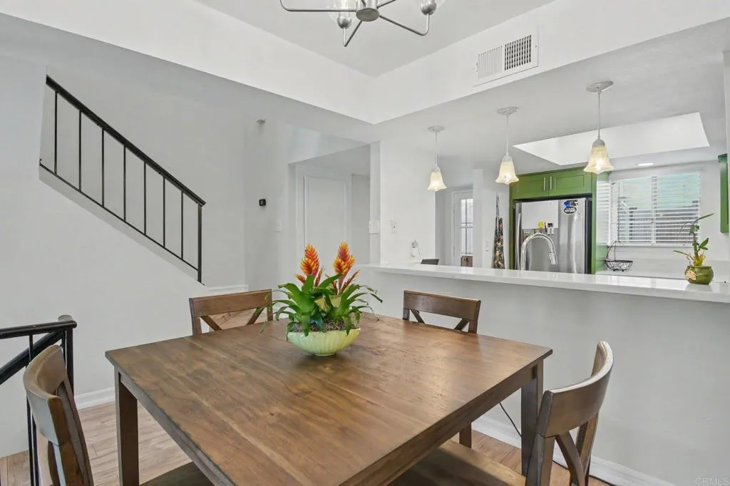 https://cdn.realtyfeed.com/cdn/127/307062018/05443868fb319814434cf9efd9abb044.webp