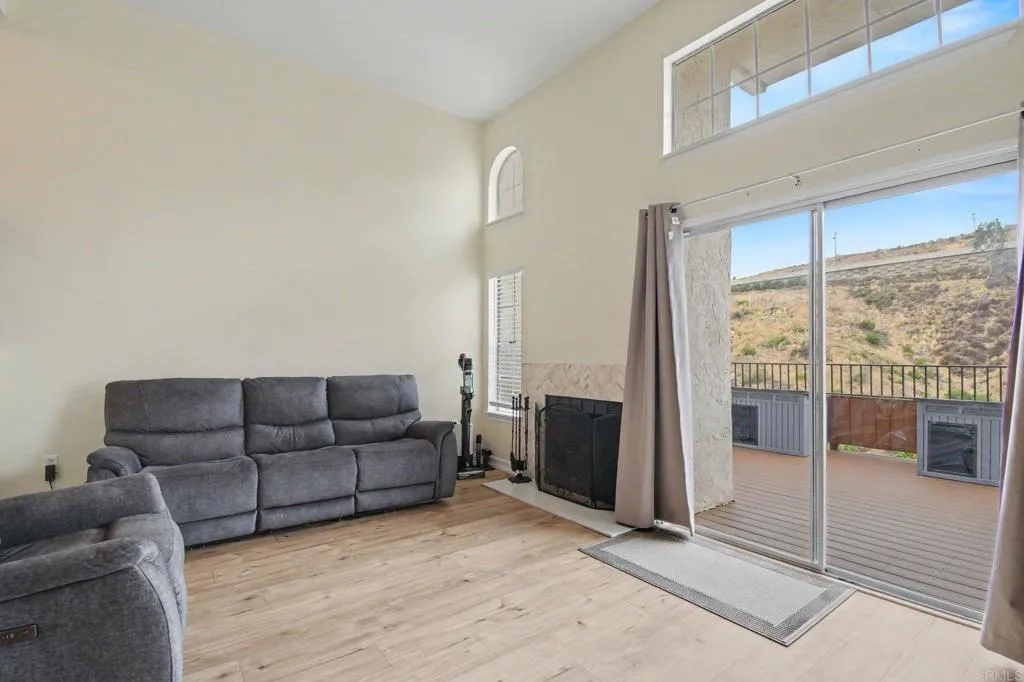 https://cdn.realtyfeed.com/cdn/127/307062018/5cf512ff5a38457a5316a3dd787d6a03.webp