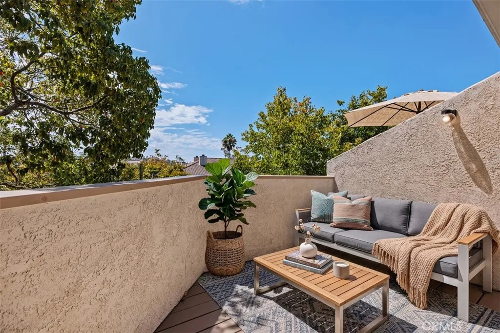 https://cdn.realtyfeed.com/cdn/127/307062234/9d44f85198cf8273c912db173410d001.webp