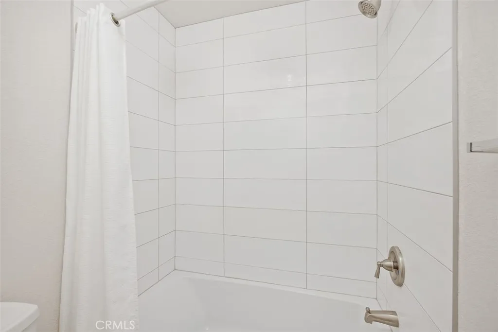 https://cdn.realtyfeed.com/cdn/127/307062234/b448ac161b6c114a1c49d59d275a67e7.webp