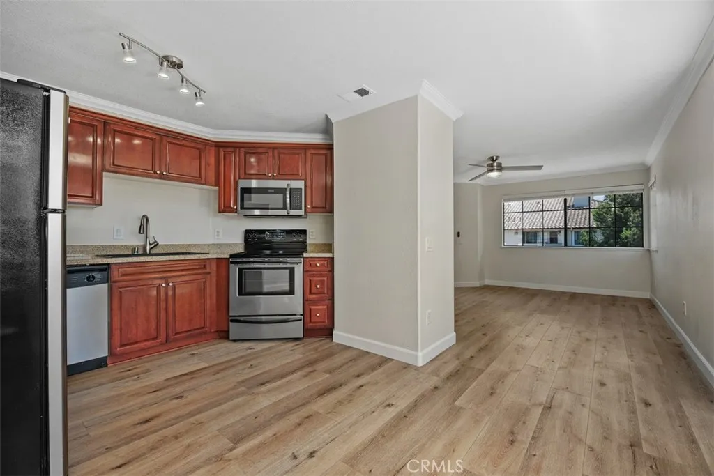 https://cdn.realtyfeed.com/cdn/127/307062234/deb008399bdd1f3847c7c3199e63bed9.webp