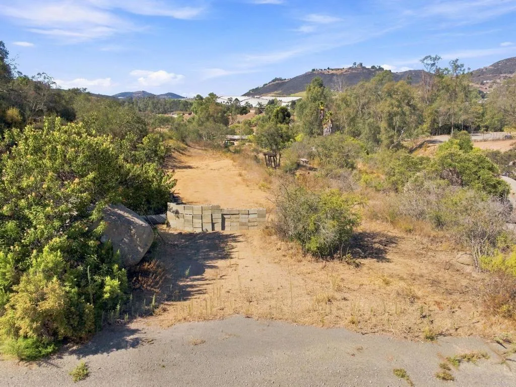 435 Camino Calafia, San Marcos, CA 92069 - Photo 2 of 30, San Marcos, CA