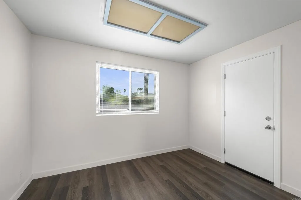https://cdn.realtyfeed.com/cdn/127/307062279/684aa5db63e441d9595e0e00a9e12e1f.webp