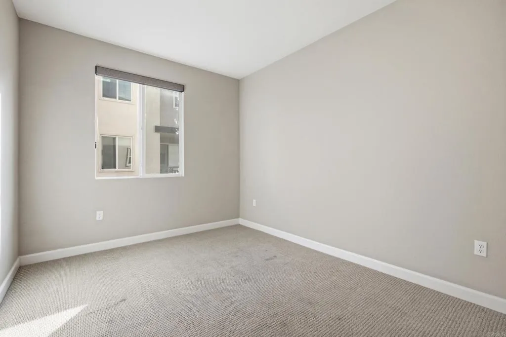https://cdn.realtyfeed.com/cdn/127/307062382/05ef664be55f639390c716f9d8d04c55.webp