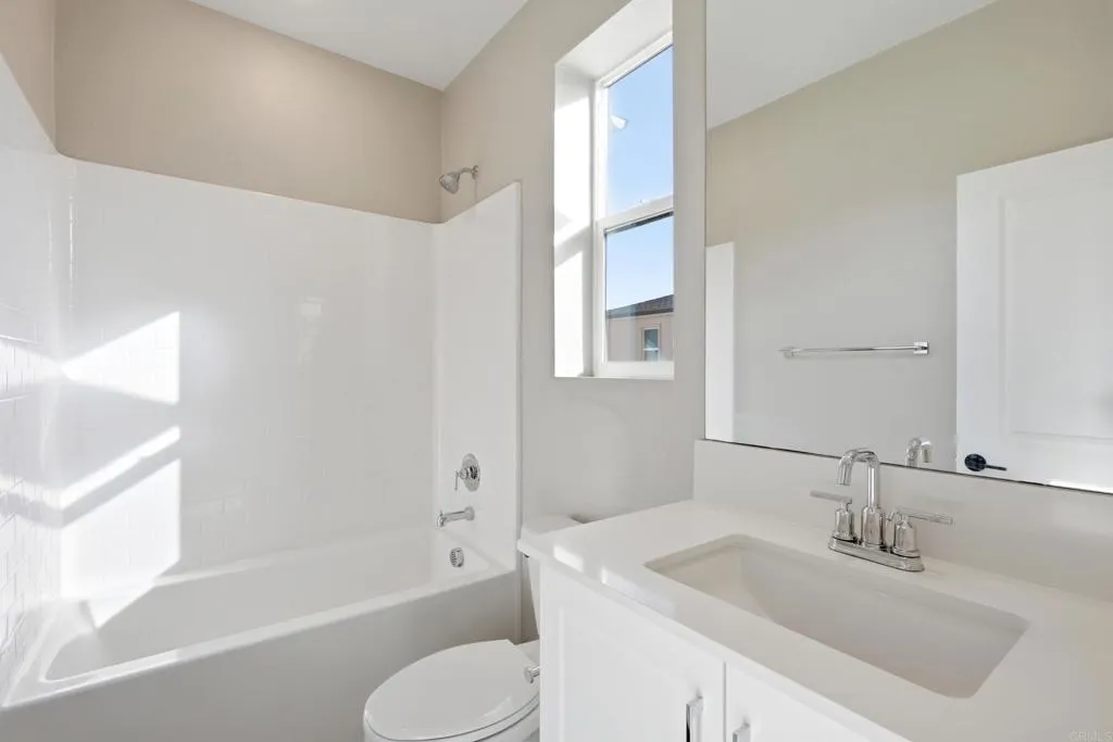 https://cdn.realtyfeed.com/cdn/127/307062382/1fe5734cd6650fb15881271fa31da093.webp